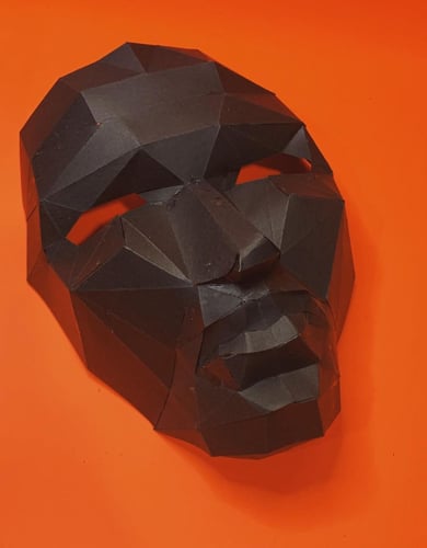 قناع ثلاثي الابعاد