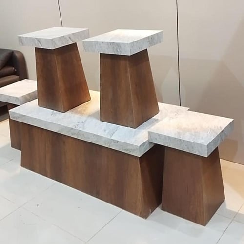 طقم طاولة بديل رخام هرمي