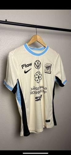 تيشيرت الاتحاد الثاني