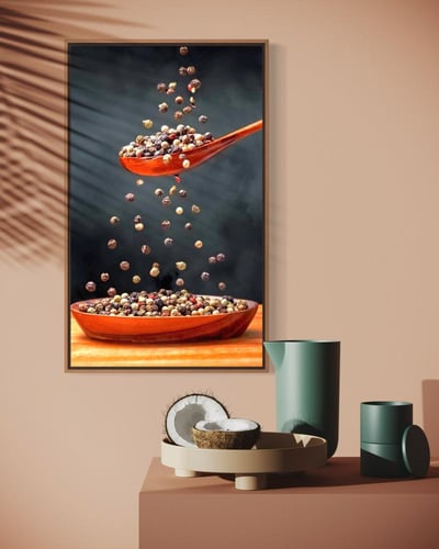 لوحة كانفاس توابل متطايرة بتصميم فني للمطبخ