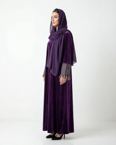 عباية نص بشت R88