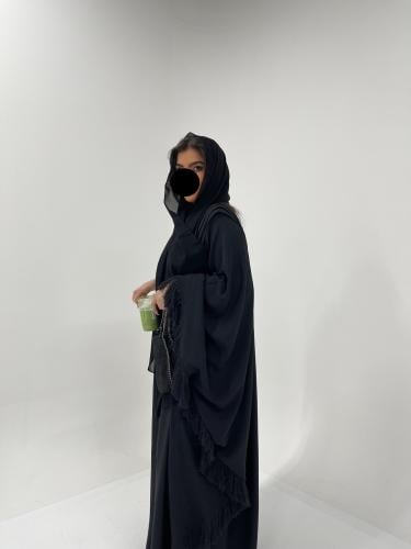 بشت اسود وكلفه شعر