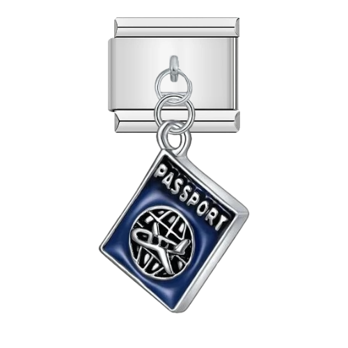 تشارمز معلق فضي جواز سفر