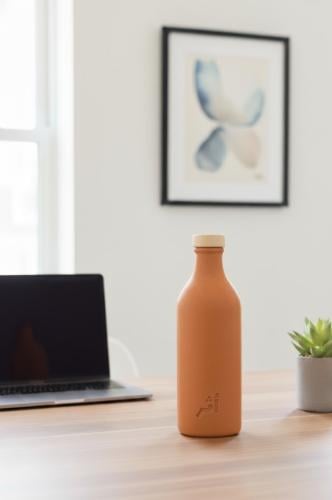 قارورة "أثر" الفخارية: ماء بارد ونقي من قلب الطبيع...