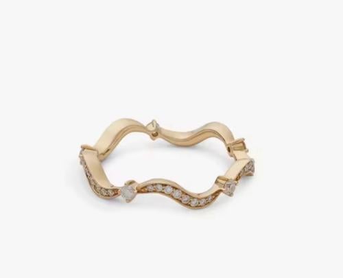 Wavy Gold Ring/خاتم ذهبي مموج