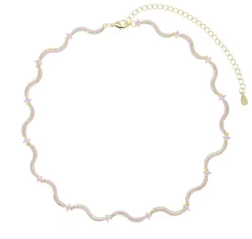 سلسلة وردي مموج / Wavy Pink Necklace