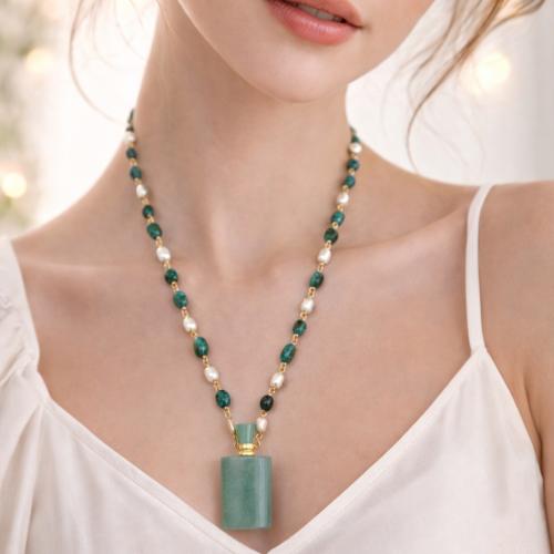 Gold-plated chain with a pendant, fill your perfume with aventurine stone and natural pearl