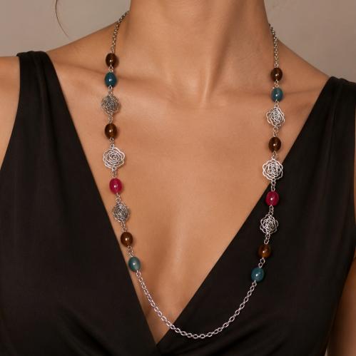 A necklace with agate stone