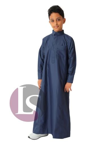 ثوب سعودي ولادي ملون أنيق بتصميم عملي من ماركة السويدي