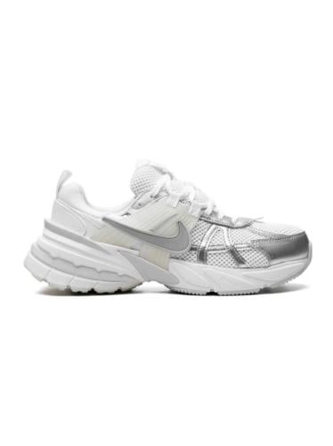 V2K RUN 'SUMMIT WHITE