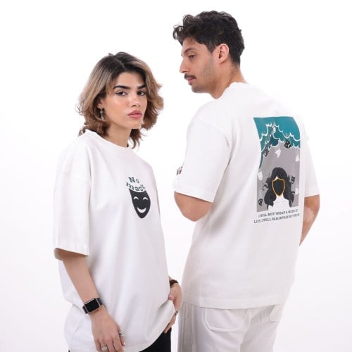 تيشيرت أوفر سايز - راحة وأناقة باللون الأبيض