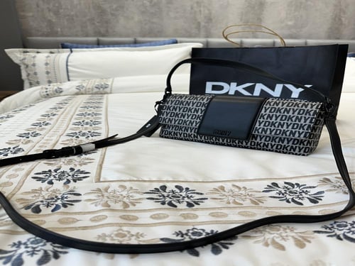 شنطه دكني اسود متوسطه سقنتشر