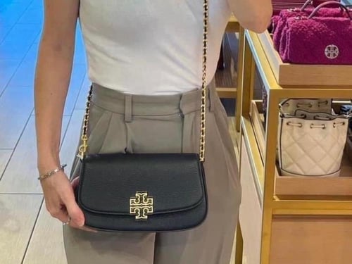 شنطه توري اسود