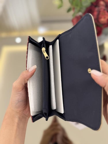 محفظه تومي اصلي