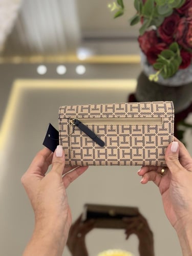 محفظه تومي اصلي