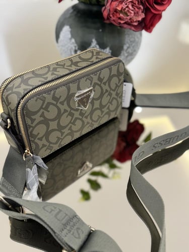 شنطه قيس درجين اليوميه لون زيتوني