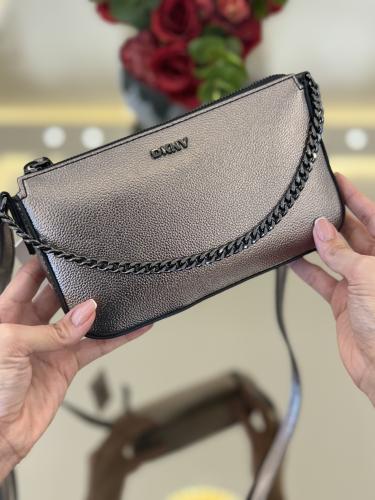 شنطه دكني لون بني نحاسي