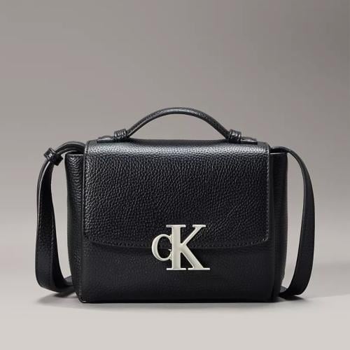 شنطه كيلفن حجم صغير كروس بدي