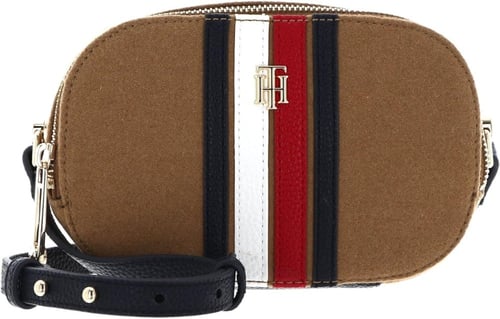 شنطه تومي حجم صغير اصدار حديث