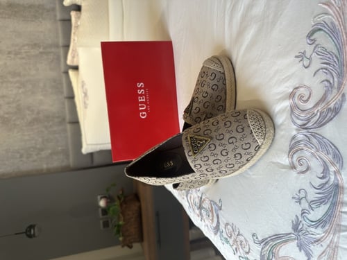 شوز قيس سقنتشر مقاس 39