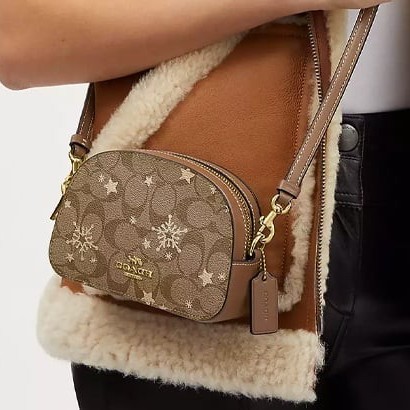 شنطه كوتش حجم صغير كروس بدي