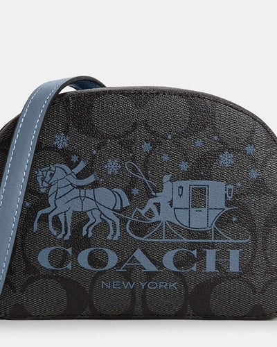 شنطه كوتش اليوميه صغيره الحجم