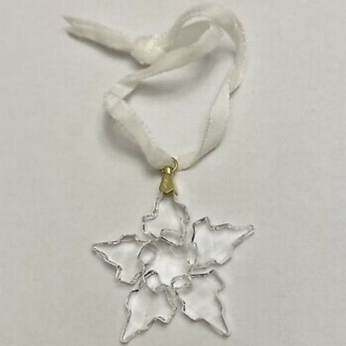 تعليقه سوارفسكي للسياراه 2021