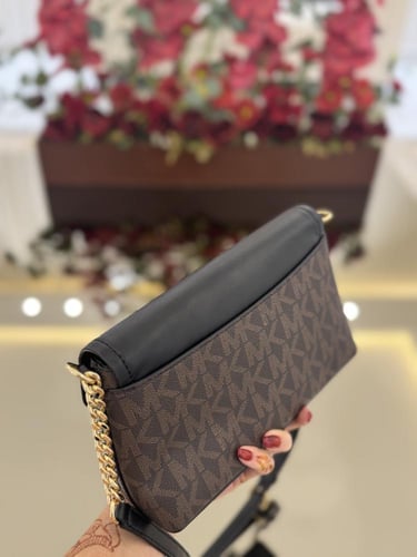 شنطه مايكل كورس سقنتشر