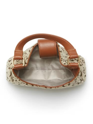 شنطه قيس مني