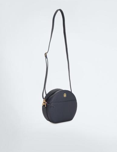 شنطه تومي اليوميه