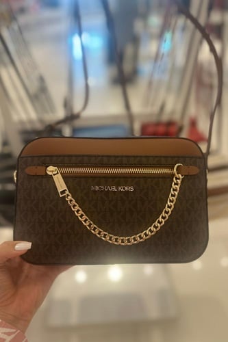 شنطه مايكل كورس