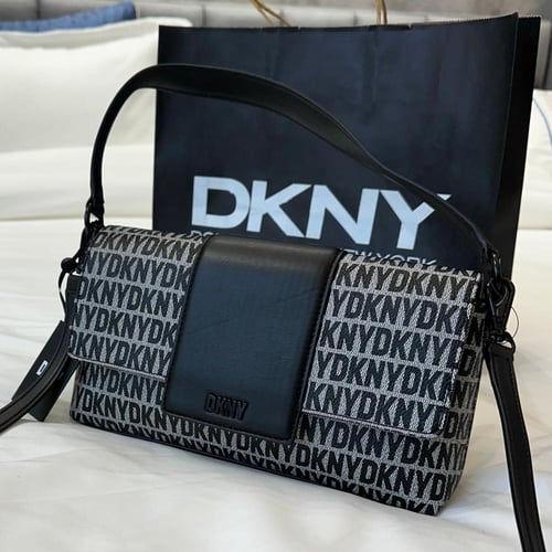 شنطه دكني اسود متوسطه سقنتشر