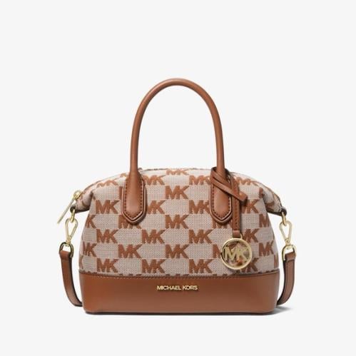 شنطه مايكل كورس سقنتشر حجم صغير