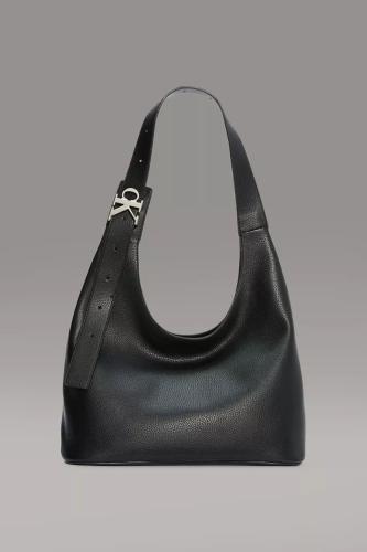 شنطه كيلفن كلاين متوسطة