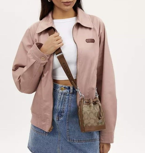 شنطه كوتش تصميم جديد