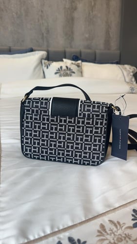 شنطه تومي اليوميه