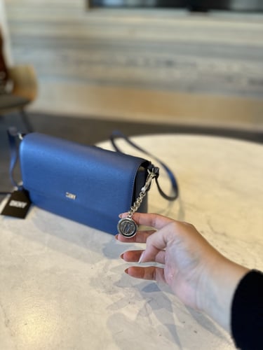 شنطه دكني لون ازرق