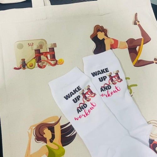 بوكس الرياضة توت باق + جوارب