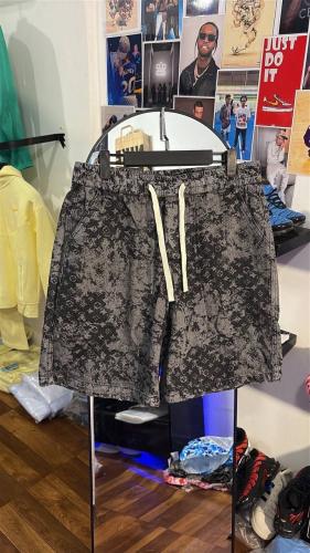LV SHORT