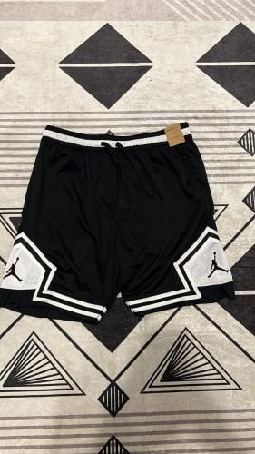JORDAN SHORT