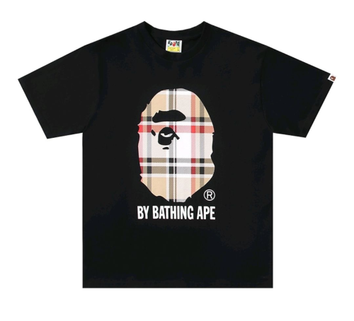 T-shirt APE X Burburry blanc