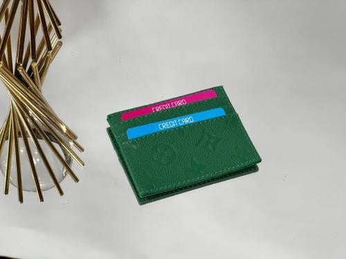 LV WALLET