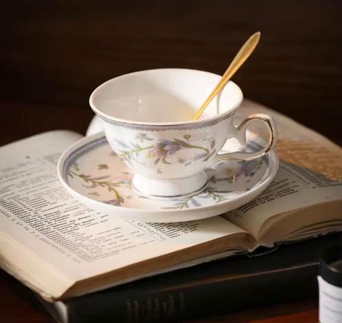 Ceramic cup with plate 180 ml