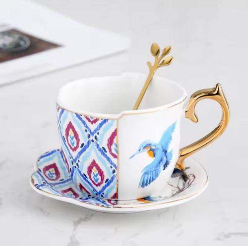 Ceramic cup with plate and spoon 250 ml