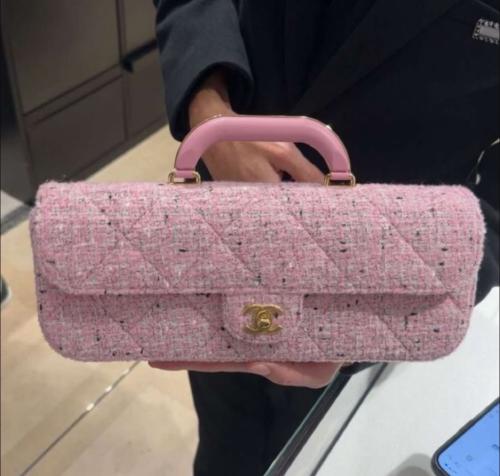 شنطه شانيل بنك