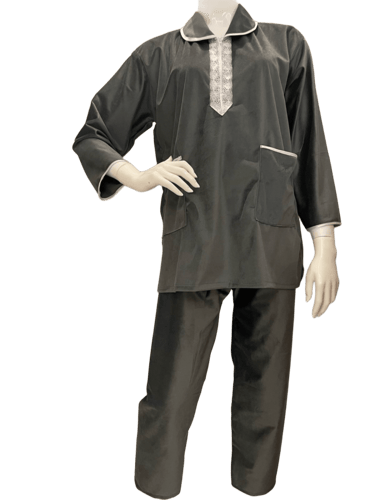 زي عاملة مخمل