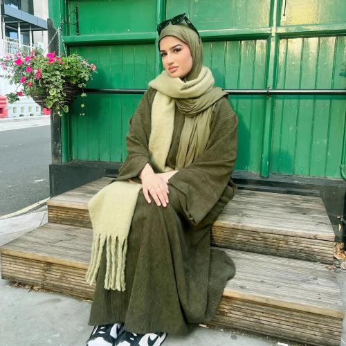 عباية شتوية إسلامية