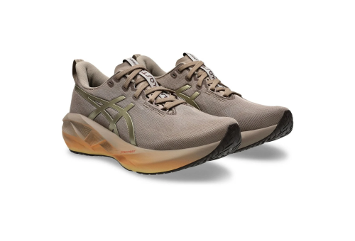 ِAsics Nova Blast 5