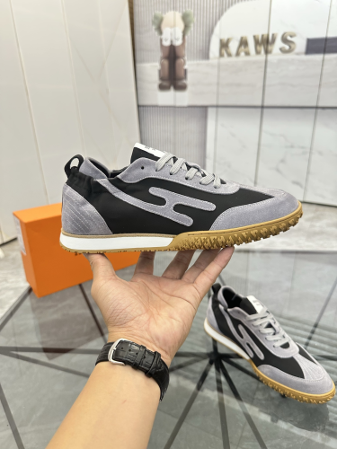 Hermes Paris Sneaker
