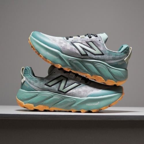 New Balance Hierro V9